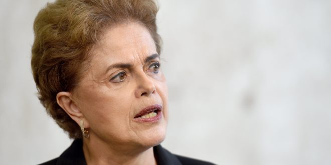 O Golpe de 16: a deposição de Dilma.